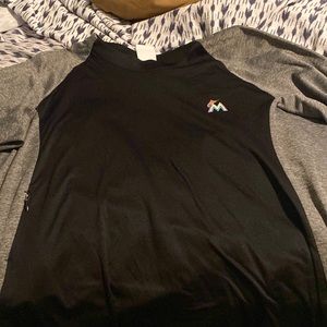Marlins pullover